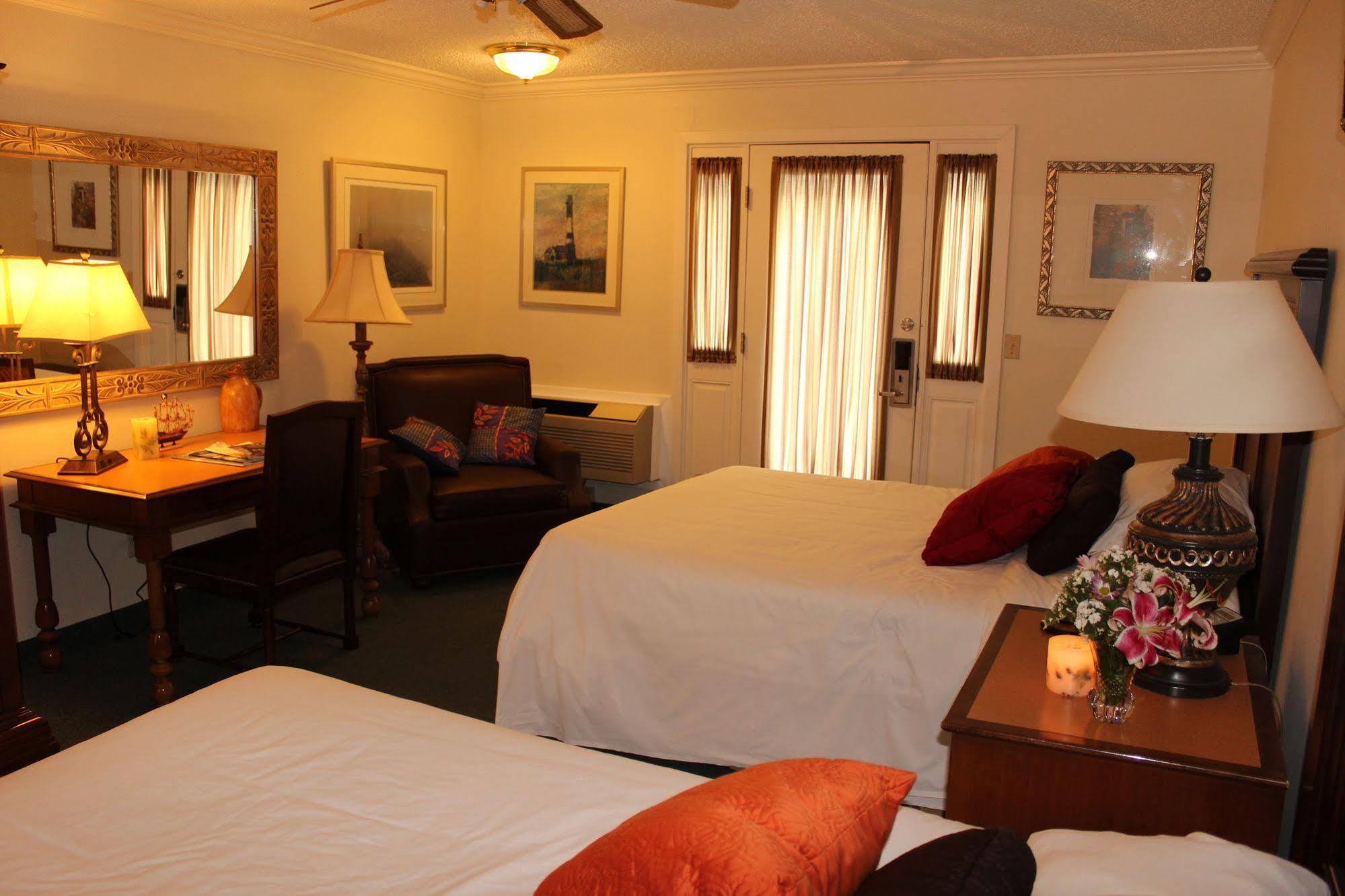 Kenny'S Tipperary Inn Montauk Zewnętrze zdjęcie